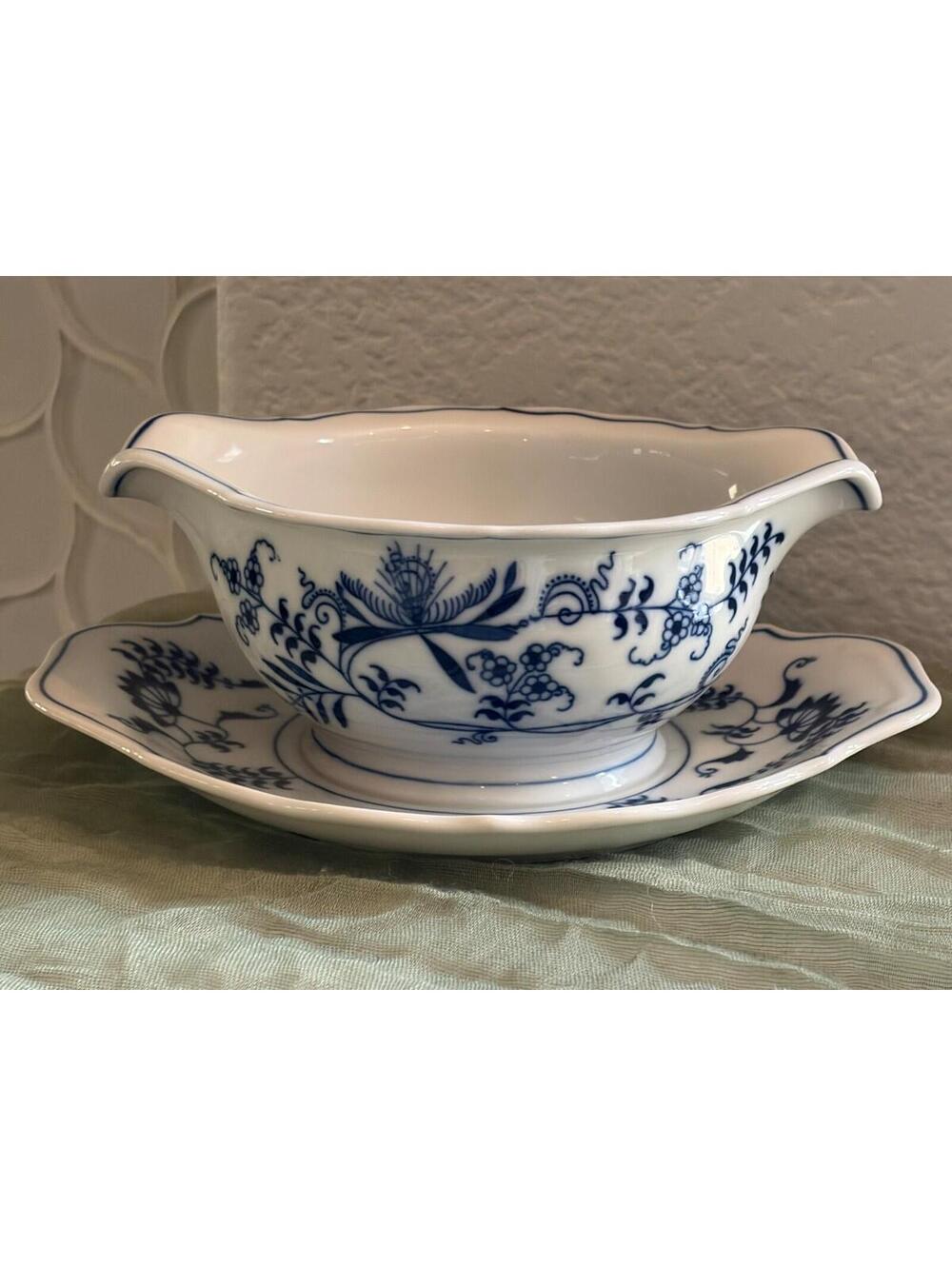 Blue Danube Japan Gravy Boat Bowl Sauce Plate Attached Underplate Blue Onion